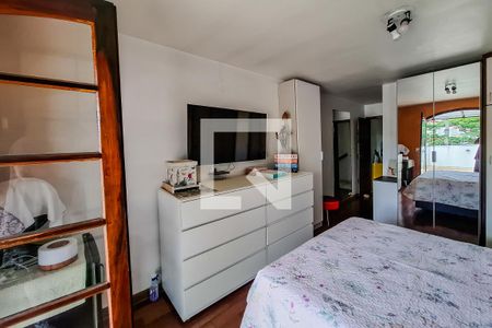 Casa à venda com 200m², 4 quartos e 2 vagasQuarto 1