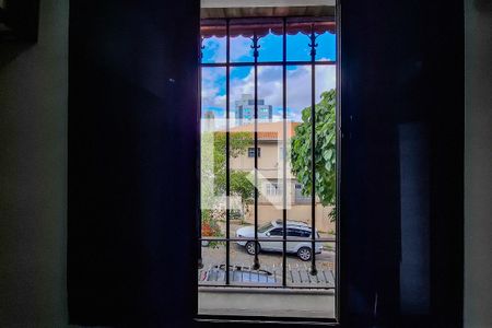 Casa à venda com 200m², 4 quartos e 2 vagasQuarto 2