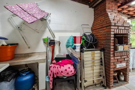 Casa à venda com 200m², 4 quartos e 2 vagasÁrea Gourmet
