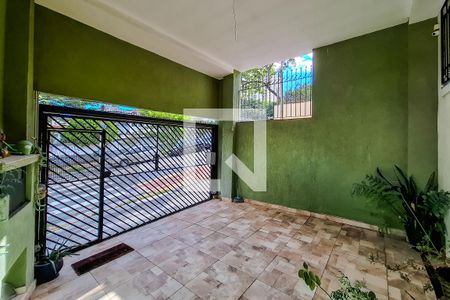 Casa à venda com 200m², 4 quartos e 2 vagasÁrea comum