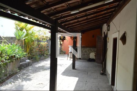 Casa à venda com 300m², 4 quartos e 3 vagas Casa à venda com 300m², 4 quartos e 3 vagasÁrea Gourmet