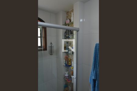 Casa à venda com 300m², 4 quartos e 3 vagas Casa à venda com 300m², 4 quartos e 3 vagasBanheiro da Suíte 2