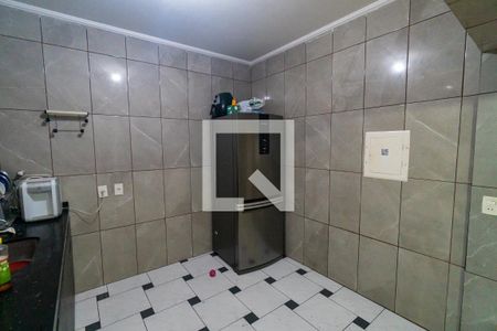 Casa à venda com 180m², 3 quartos e 2 vagas Casa à venda com 180m², 3 quartos e 2 vagasCozinha
