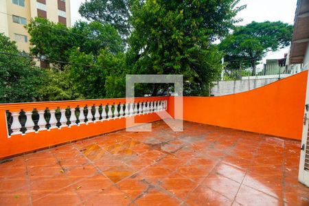 Casa à venda com 180m², 3 quartos e 2 vagas Casa à venda com 180m², 3 quartos e 2 vagasVaranda da Suite