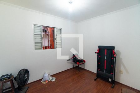 Casa à venda com 180m², 3 quartos e 2 vagas Casa à venda com 180m², 3 quartos e 2 vagasQuarto 2