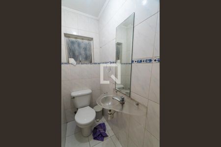 Casa à venda com 180m², 3 quartos e 2 vagas Casa à venda com 180m², 3 quartos e 2 vagasLavabo