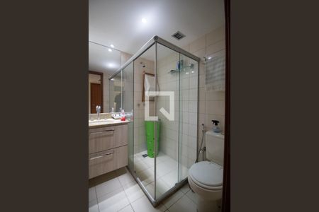 Apartamento à venda com 102m², 3 quartos e 1 vagaBanheiro da Suíte 2