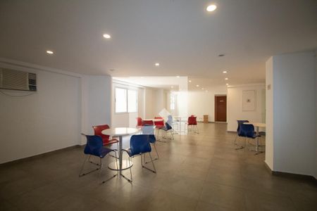 Apartamento à venda com 102m², 3 quartos e 1 vagaÁrea comum - Salão de festas