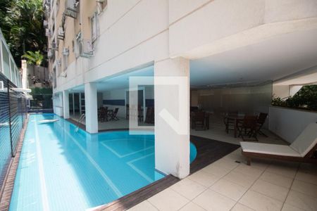 Apartamento à venda com 102m², 3 quartos e 1 vagaÁrea comum - piscina