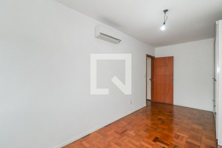 Quarto de apartamento para alugar com 1 quarto, 39m² em Passo D’areia, Porto Alegre