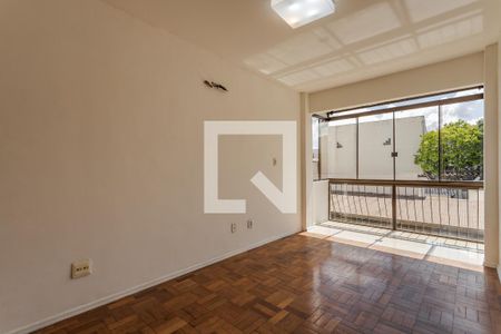 Sala de apartamento para alugar com 1 quarto, 39m² em Passo D’areia, Porto Alegre