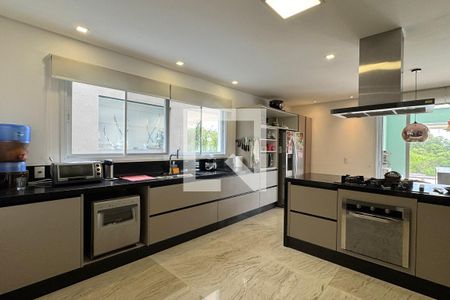 Casa de condomínio à venda com 510m², 4 quartos e 5 vagasCozinha