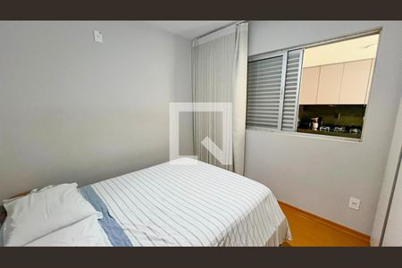 Apartamento à venda com 232m², 4 quartos e 2 vagas Apartamento à venda com 232m², 4 quartos e 2 vagasQuarto 3