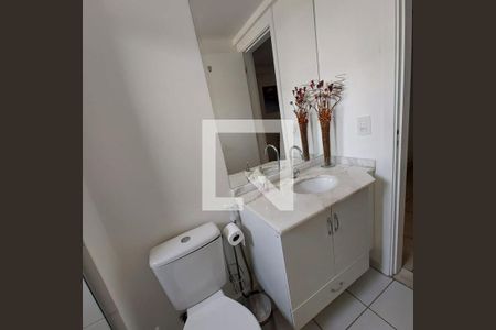 Apartamento à venda com 62m², 2 quartos e 1 vaga Apartamento à venda com 62m², 2 quartos e 1 vagaBanheiro
