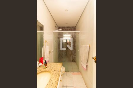 Casa à venda com 280m², 4 quartos e 2 vagas Casa à venda com 280m², 4 quartos e 2 vagasCasa 2 - Banheiro