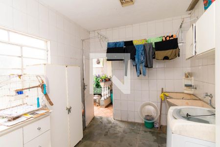 Casa à venda com 280m², 4 quartos e 2 vagas Casa à venda com 280m², 4 quartos e 2 vagasÁrea de Serviço