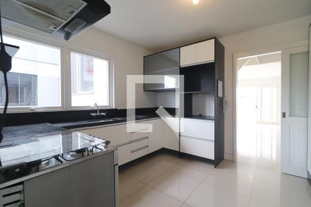 Apartamento à venda com 305m², 3 quartos e 2 vagasCozinha