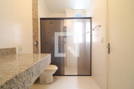 Apartamento à venda com 305m², 3 quartos e 2 vagasBanheiro da Suíte