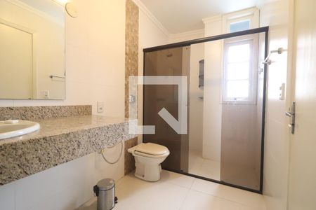 Apartamento à venda com 305m², 3 quartos e 2 vagasBanheiro da Suíte