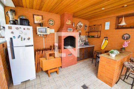 Apartamento à venda com 200m², 3 quartos e 2 vagas Apartamento à venda com 200m², 3 quartos e 2 vagasCobertura (Área Gourmet)