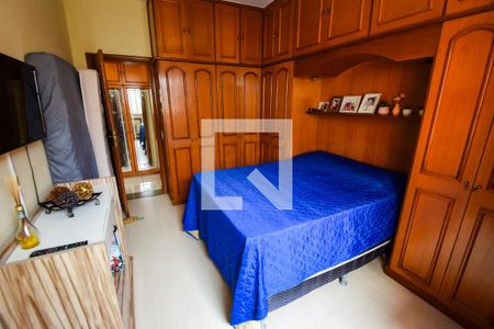 Apartamento à venda com 200m², 3 quartos e 2 vagas Apartamento à venda com 200m², 3 quartos e 2 vagasQuarto 2