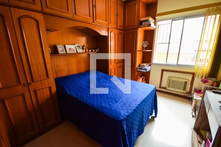 Apartamento à venda com 200m², 3 quartos e 2 vagas Apartamento à venda com 200m², 3 quartos e 2 vagasQuarto 2