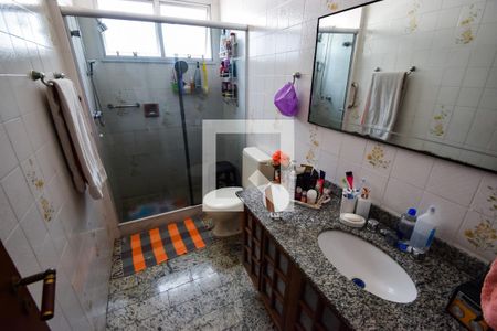 Apartamento à venda com 200m², 3 quartos e 2 vagas Apartamento à venda com 200m², 3 quartos e 2 vagasBanheiro do Quarto 3 - Suíte