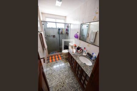 Apartamento à venda com 200m², 3 quartos e 2 vagas Apartamento à venda com 200m², 3 quartos e 2 vagasBanheiro do Quarto 3 - Suíte