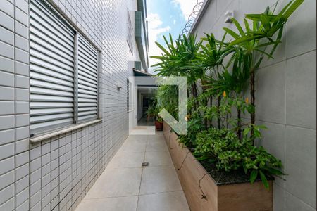 Apartamento à venda com 180m², 3 quartos e 2 vagas Apartamento à venda com 180m², 3 quartos e 2 vagasÁrea externa