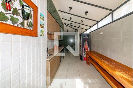 Apartamento à venda com 180m², 3 quartos e 2 vagas Apartamento à venda com 180m², 3 quartos e 2 vagasÁrea gourmet