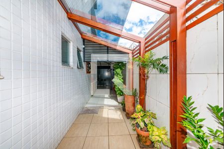 Apartamento à venda com 180m², 3 quartos e 2 vagas Apartamento à venda com 180m², 3 quartos e 2 vagasÁrea gourmet