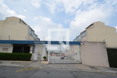 Casa de condomínio à venda com 114m², 3 quartos e 2 vagasFachado do condomínio