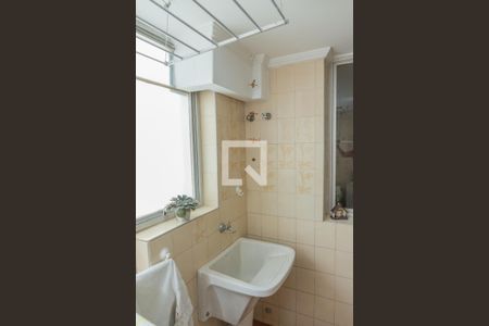 Apartamento à venda com 91m², 3 quartos e 2 vagasLavanderia