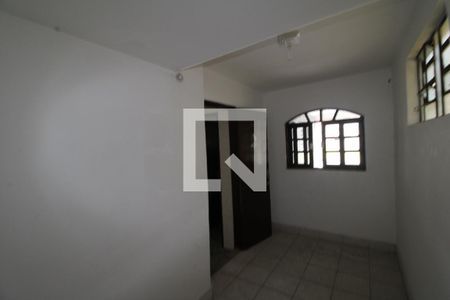 Casa à venda com 90m², 4 quartos e 2 vagasCozinha