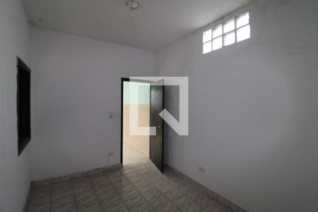 Casa à venda com 90m², 4 quartos e 2 vagasEdícula - Quarto