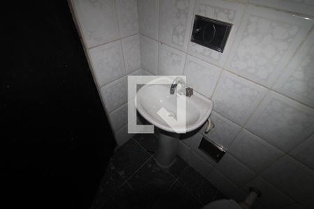 Casa à venda com 90m², 4 quartos e 2 vagasLavabo