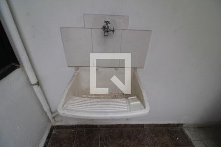 Casa à venda com 90m², 4 quartos e 2 vagasÁrea de Serviço