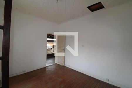 Casa à venda com 90m², 4 quartos e 2 vagasQuarto 2