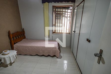 Casa à venda com 230m², 3 quartos e 6 vagas Casa à venda com 230m², 3 quartos e 6 vagasQuarto 1