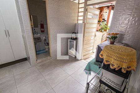 Casa à venda com 230m², 3 quartos e 6 vagas Casa à venda com 230m², 3 quartos e 6 vagasArea de serviço