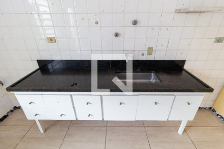 Apartamento para alugar com 90m², 2 quartos e sem vagaDetalhe - Cozinha