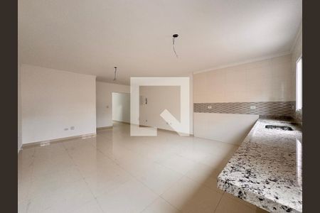 Casa à venda com 180m², 3 quartos e 4 vagas Casa à venda com 180m², 3 quartos e 4 vagasCozinha