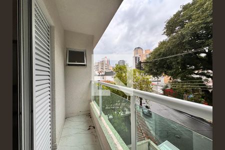 Casa à venda com 180m², 3 quartos e 4 vagas Casa à venda com 180m², 3 quartos e 4 vagasSacada