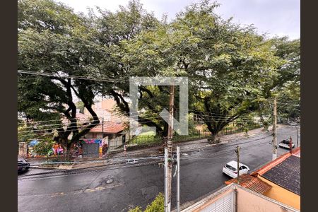 Casa à venda com 180m², 3 quartos e 4 vagas Casa à venda com 180m², 3 quartos e 4 vagasVista da Sacada