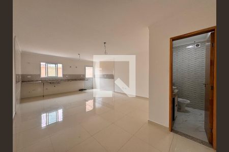 Casa à venda com 180m², 3 quartos e 4 vagas Casa à venda com 180m², 3 quartos e 4 vagasCozinha