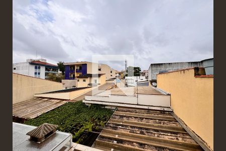 Casa à venda com 180m², 3 quartos e 4 vagas Casa à venda com 180m², 3 quartos e 4 vagasVista