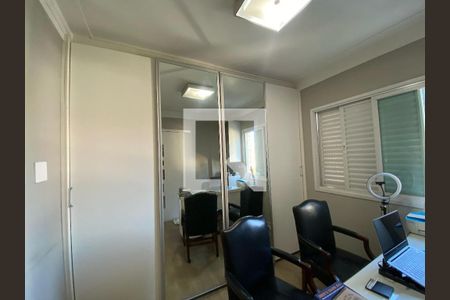 Apartamento à venda com 170m², 3 quartos e 4 vagasSuíte 2