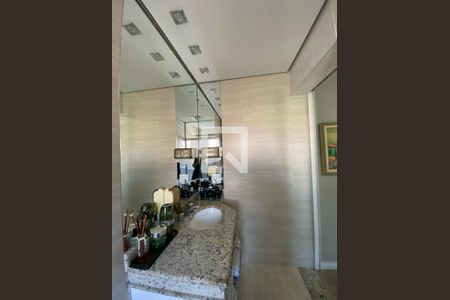 Apartamento à venda com 170m², 3 quartos e 4 vagasBanheiro da Suíte 2