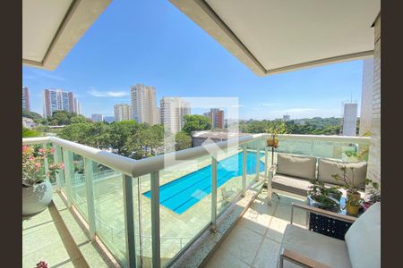 Apartamento à venda com 170m², 3 quartos e 4 vagasVaranda da Sala