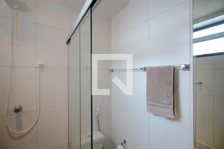 Apartamento à venda com 180m², 4 quartos e 4 vagasBanheiro 3